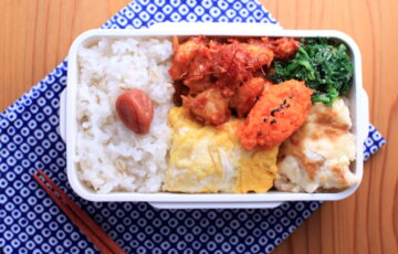 エビのトマトソース炒め。土鍋ごはんの炊き方のこと。