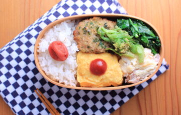 豚ヒレ肉の香草パン粉焼きとフキノトウのごま和えのお弁当