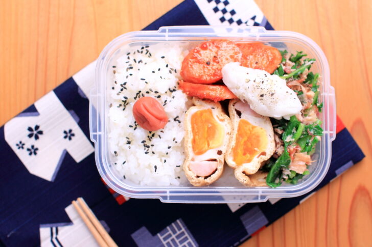 魚肉ソーセージのケチャップ炒めとかき菜とツナの梅おかか和え