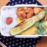 鶏むね肉のケチャップ炒めとフキの土佐酢漬けのお弁当